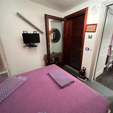 הוילה סאן תאודורו Sunrise House מראה חיצוני תמונה