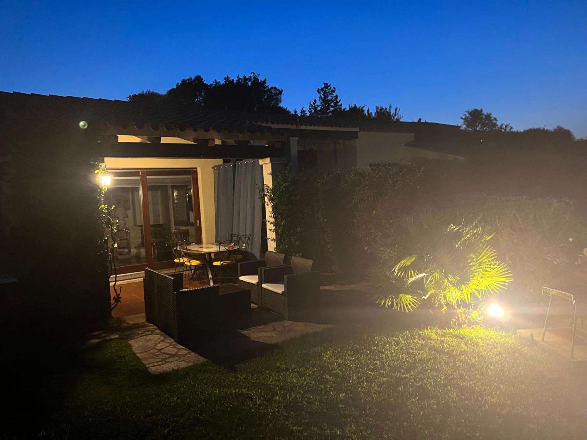 הוילה סאן תאודורו Sunrise House מראה חיצוני תמונה